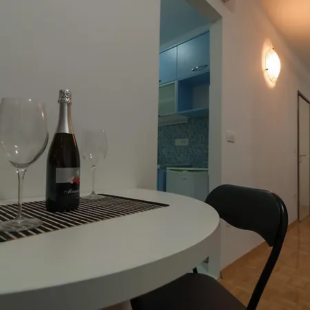 Gal Apartmán